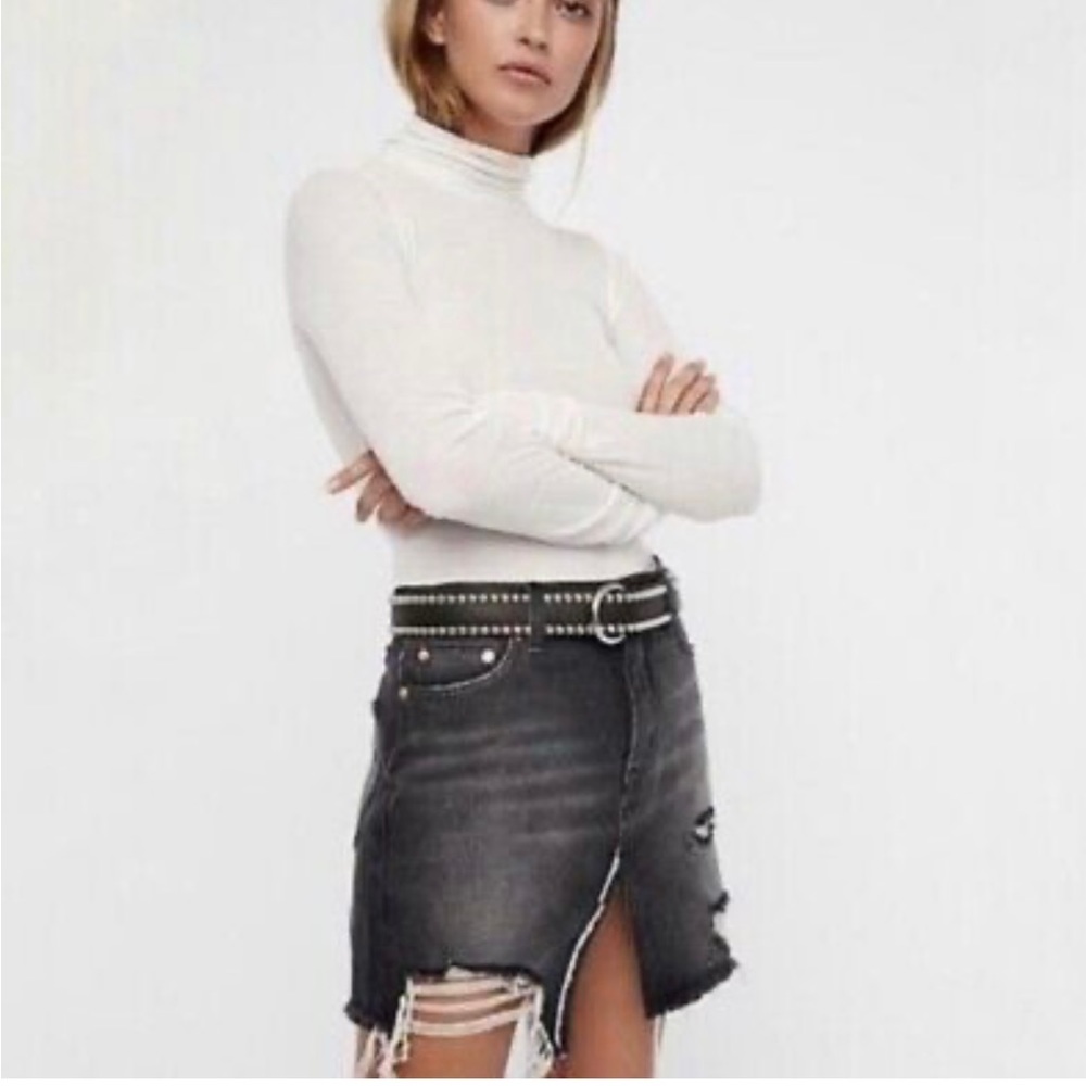 Denim mini skirt